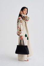 Afbeelding in Gallery-weergave laden, Dragon Diffusion | Vintage Toto Black
