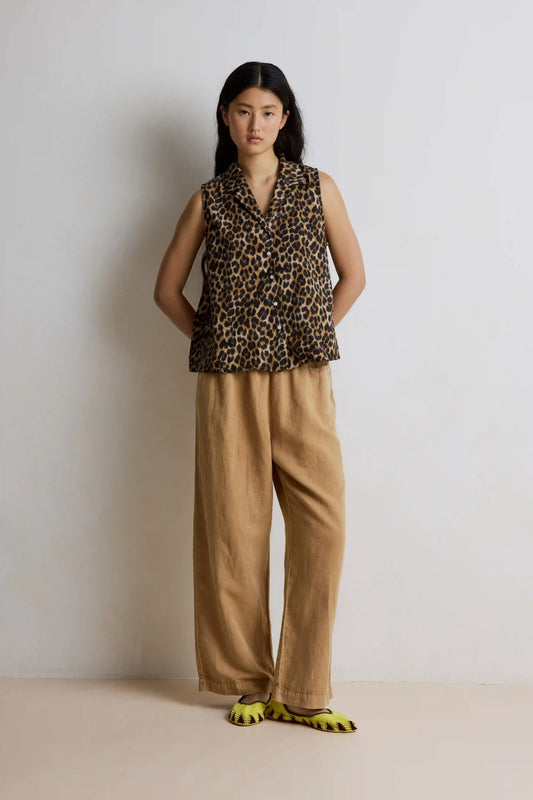 Hod Paris Bastian pantalon in nut kleur voor dames met wijde pijpen en elastische taille