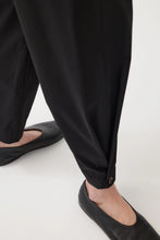 Afbeelding in Gallery-weergave laden, Annette Görtz | Jud Pants Black
