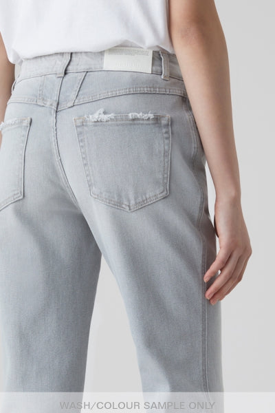 Closed X-Lent Light Grey