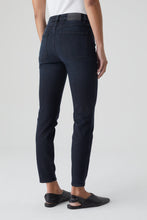 Afbeelding in Gallery-weergave laden, Closed Skinny Pusher Dark Blue

